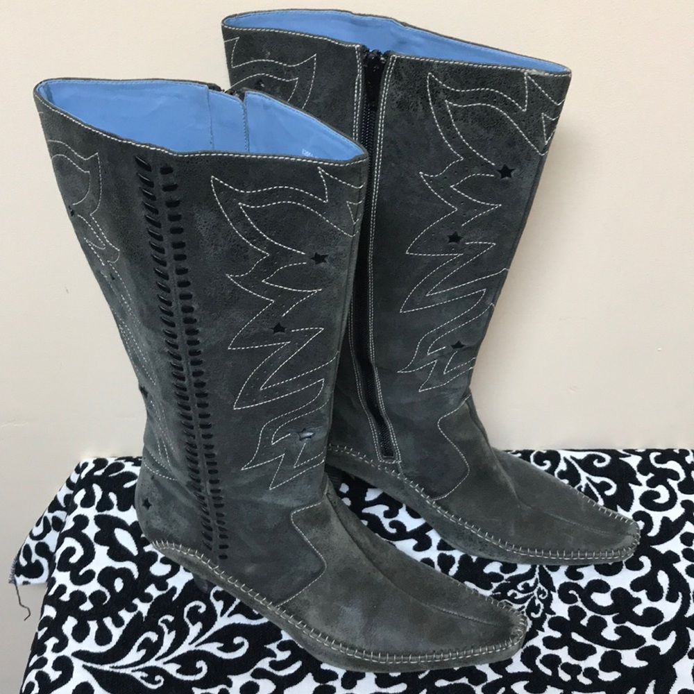 Clark’s Indigo Boots/ moccasins